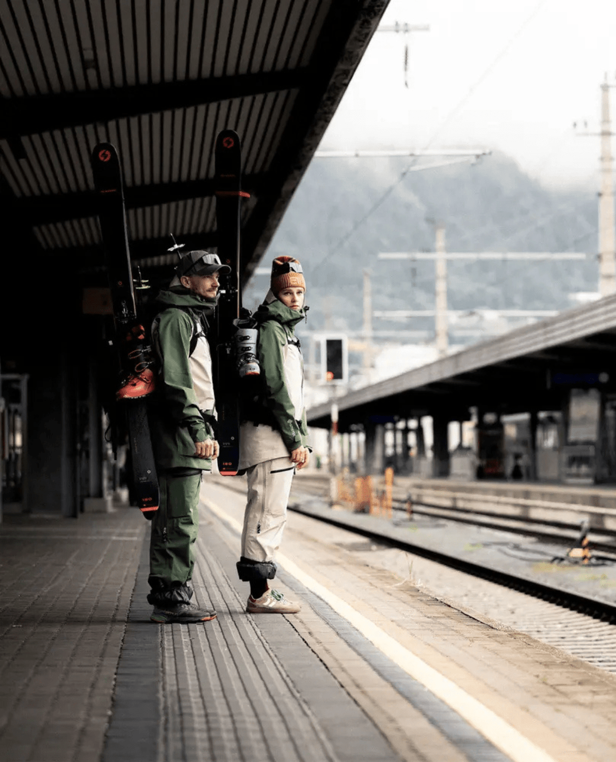 Elevenate Mens Pure Bib Pants - Bronze Green - Skidbyxor - Alpingaraget