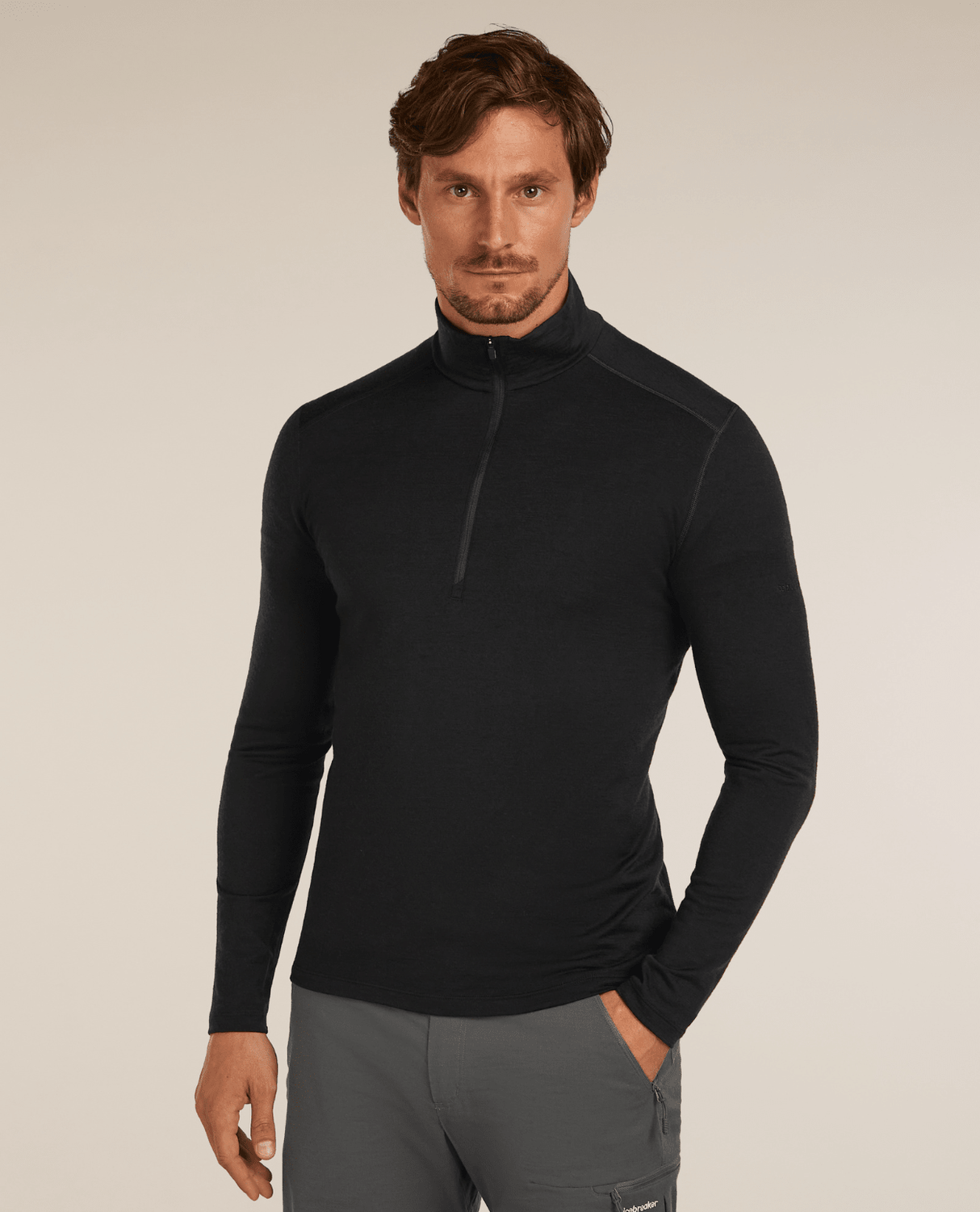 Icebreaker Men 200 Oasis Long Sleeve Half Zip - Black - Underställ - Alpingaraget