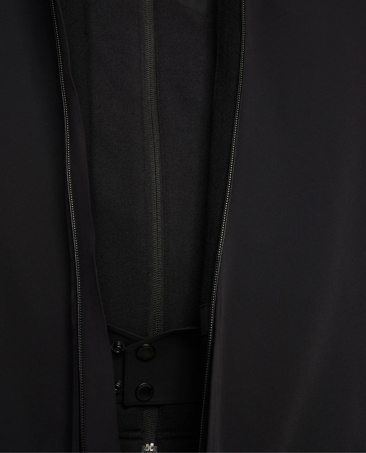 J.Lindeberg Men Solarcore Shell Jacket - Black - Alpingaraget