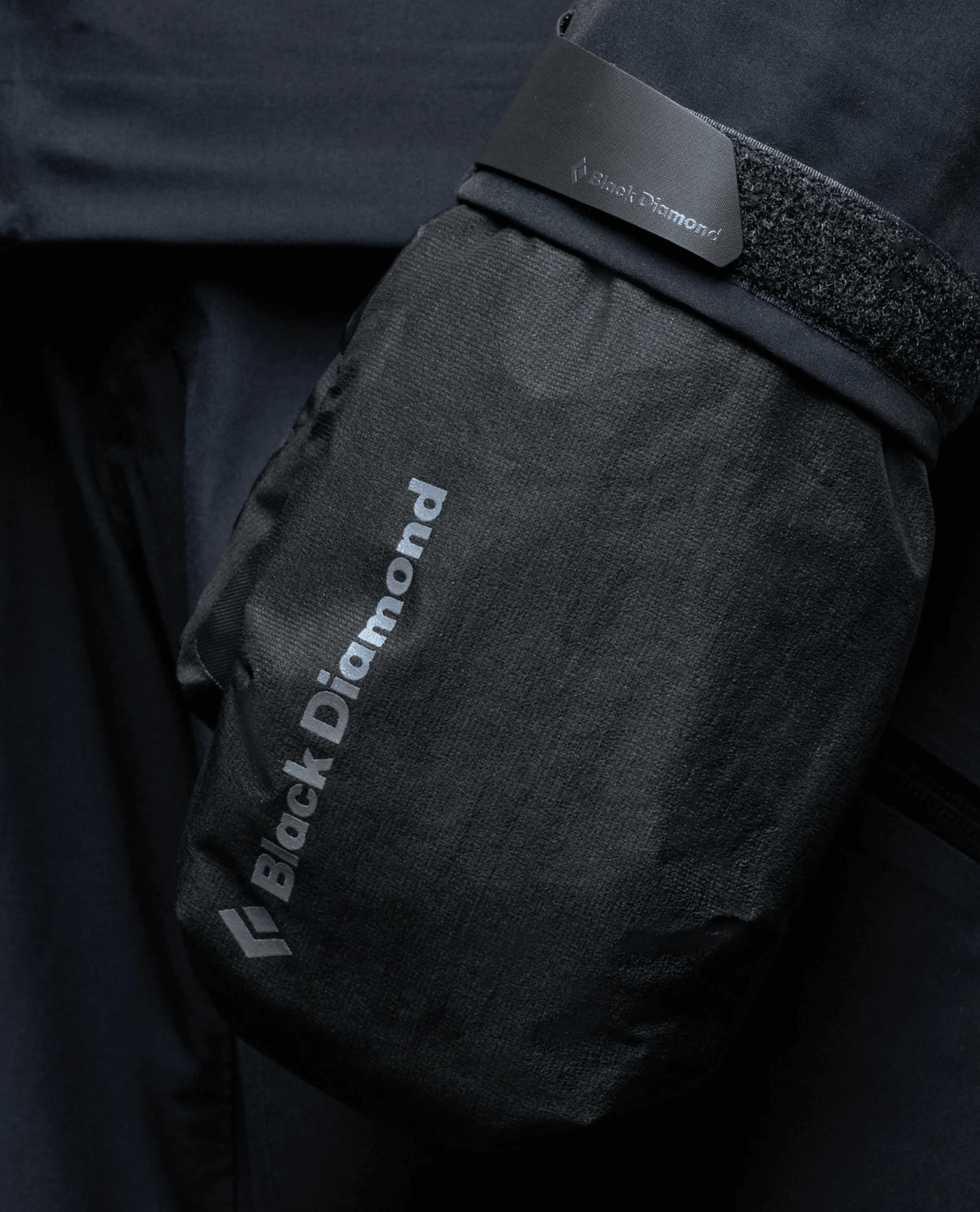 Black Diamond Cirque Gloves - Black - Walnut - Handskar - Alpingaraget