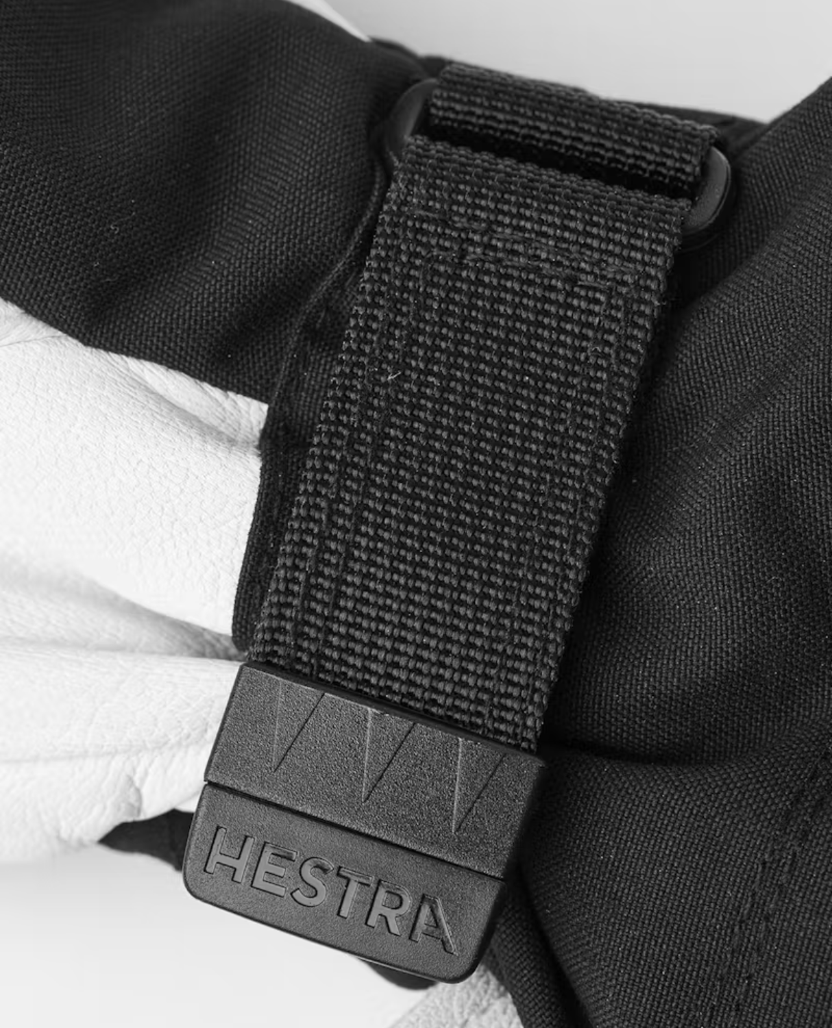HESTRA Heli Ski Female Mitt - Black/Offwhite - Alpingaraget
