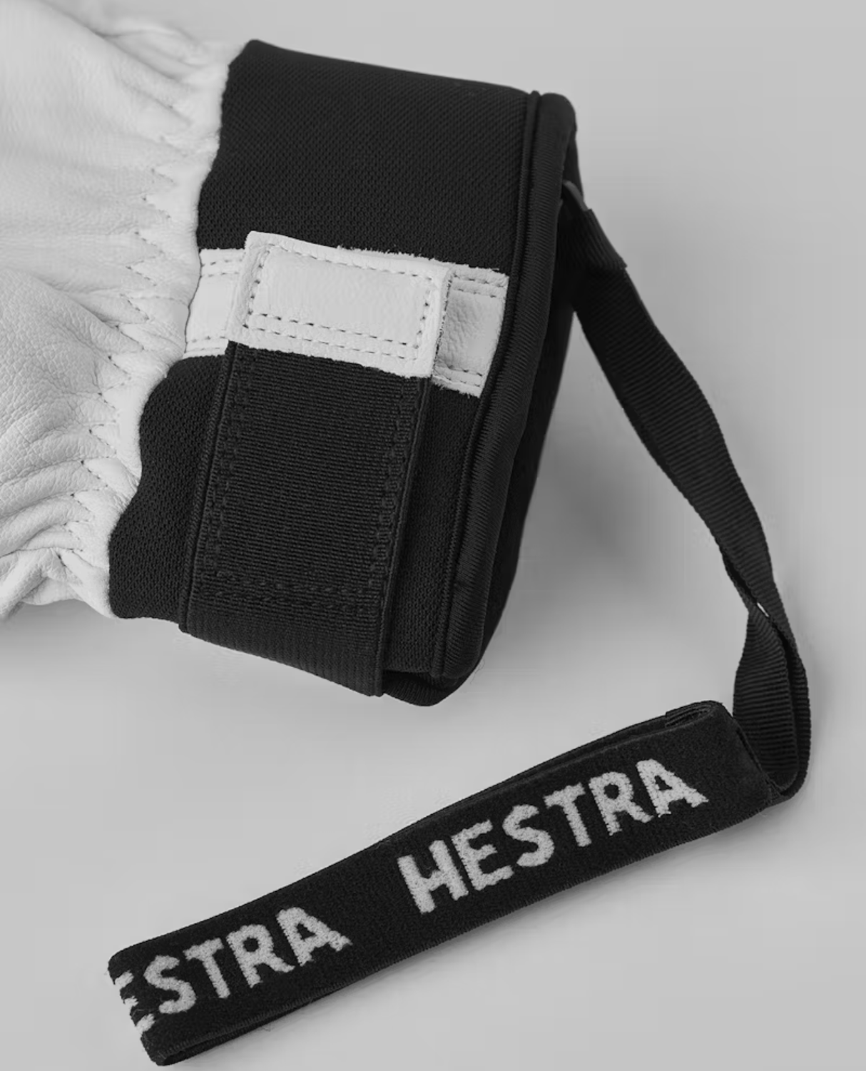 HESTRA Omni Mitt - White - Alpingaraget