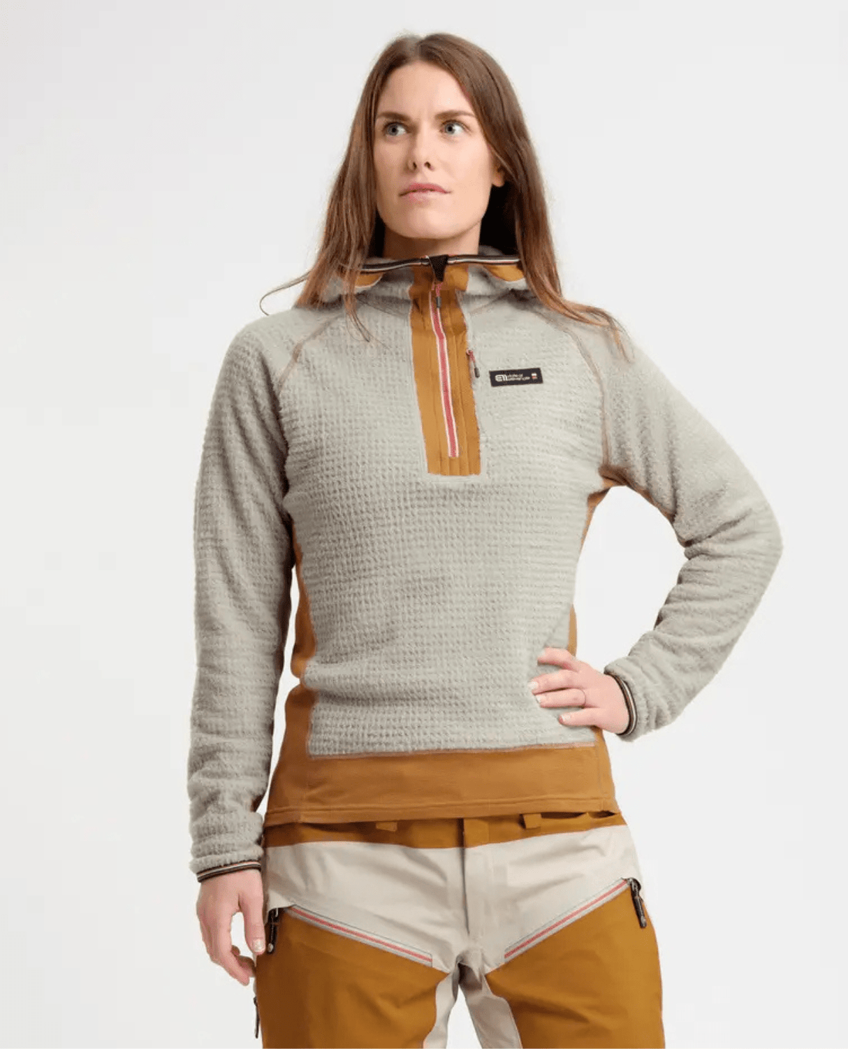 Elevenate Womens Vertical Hood - Ginger Beige - Mellanlager - Alpingaraget