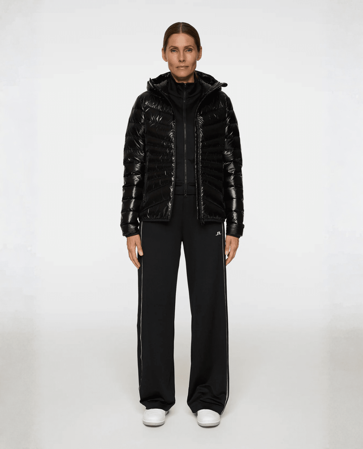 J.Lindeberg Women Lara Light Down Hood - Black - Mellanlager - Alpingaraget