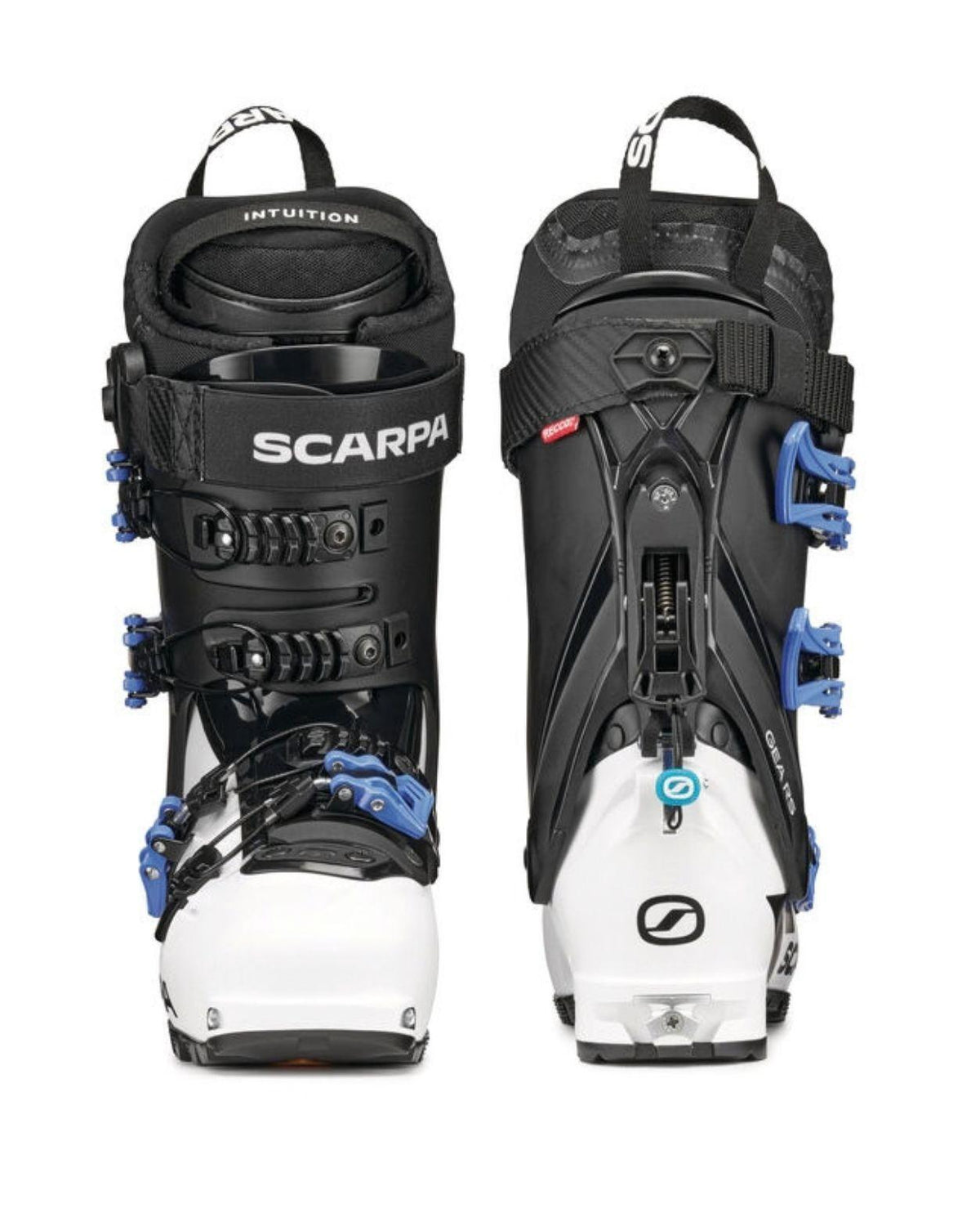 Scarpa GEA toppturspjäxor i svart, vitt och blått visade framifrån och bakifrån.