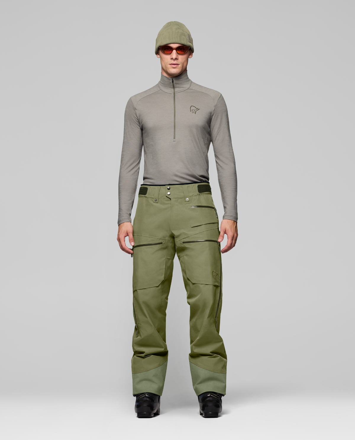 Norrøna Lofoten Gore-Tex Insulated Pants Men - Deep Lichen Green skidbyxor för herr