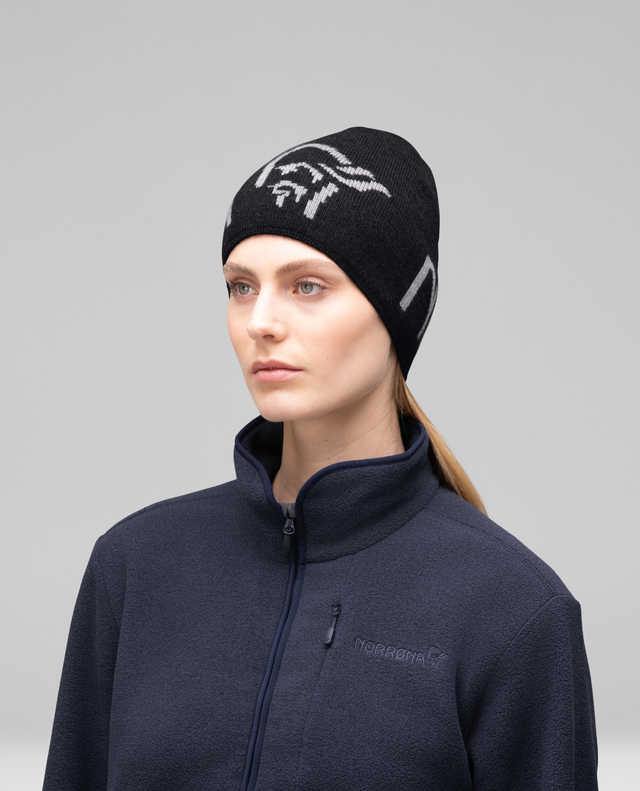 Norröna Unisex /29 mid merinoUll logo Beanie - Caviar Melange - Alpingaraget