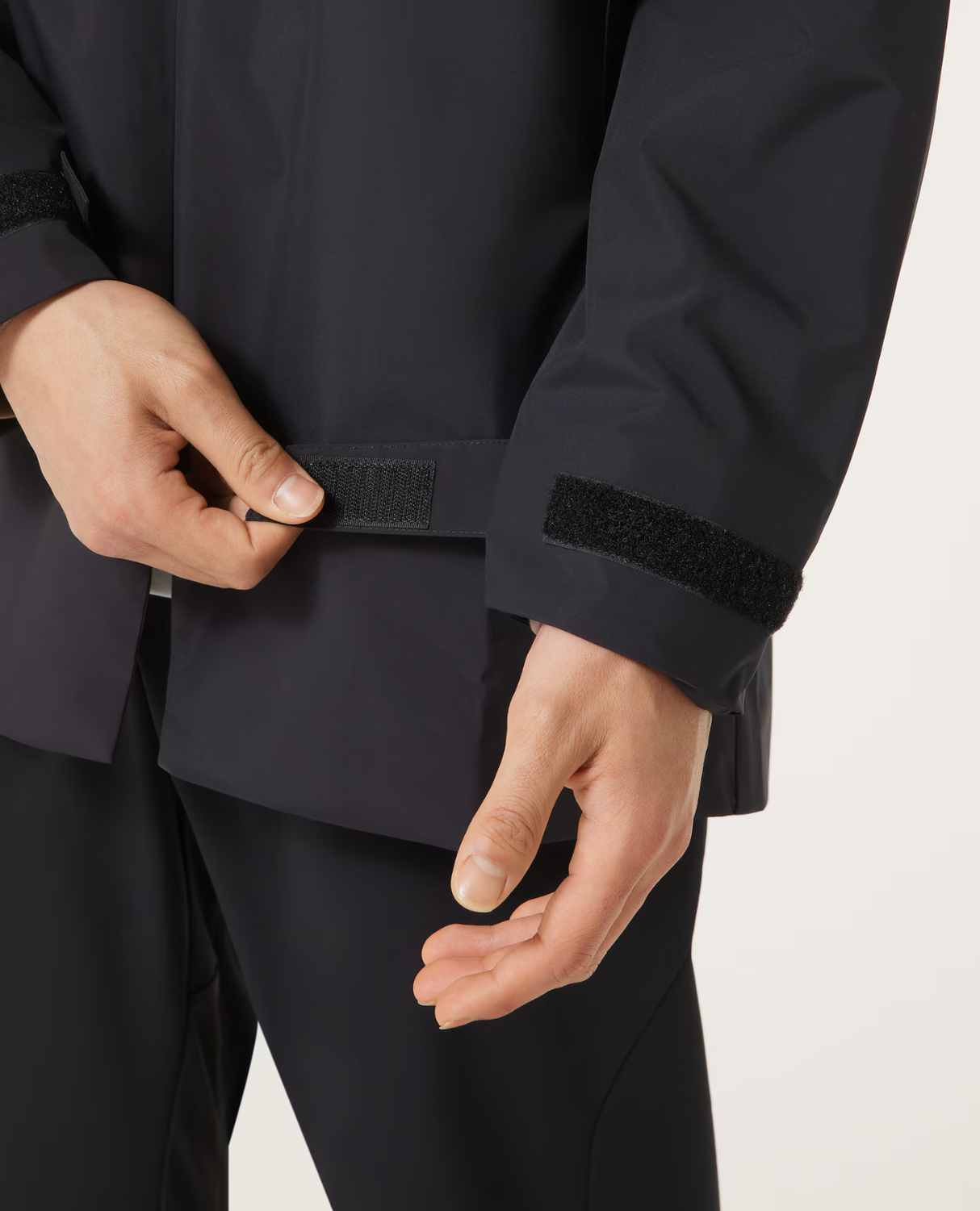 Oakley Multi 3L Coat 1.0 - Blackout - Alpingaraget