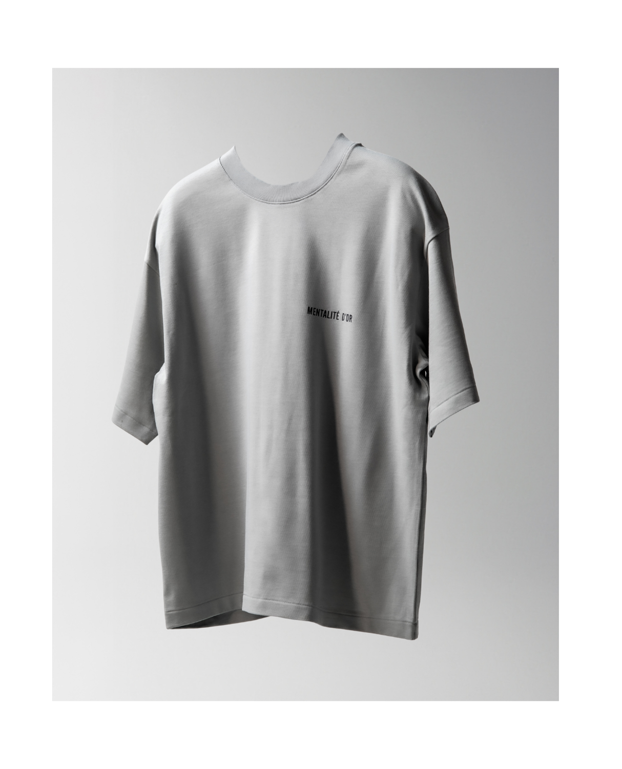 Mentalité d´Or Curve T-Shirt - Mist - Alpingaraget