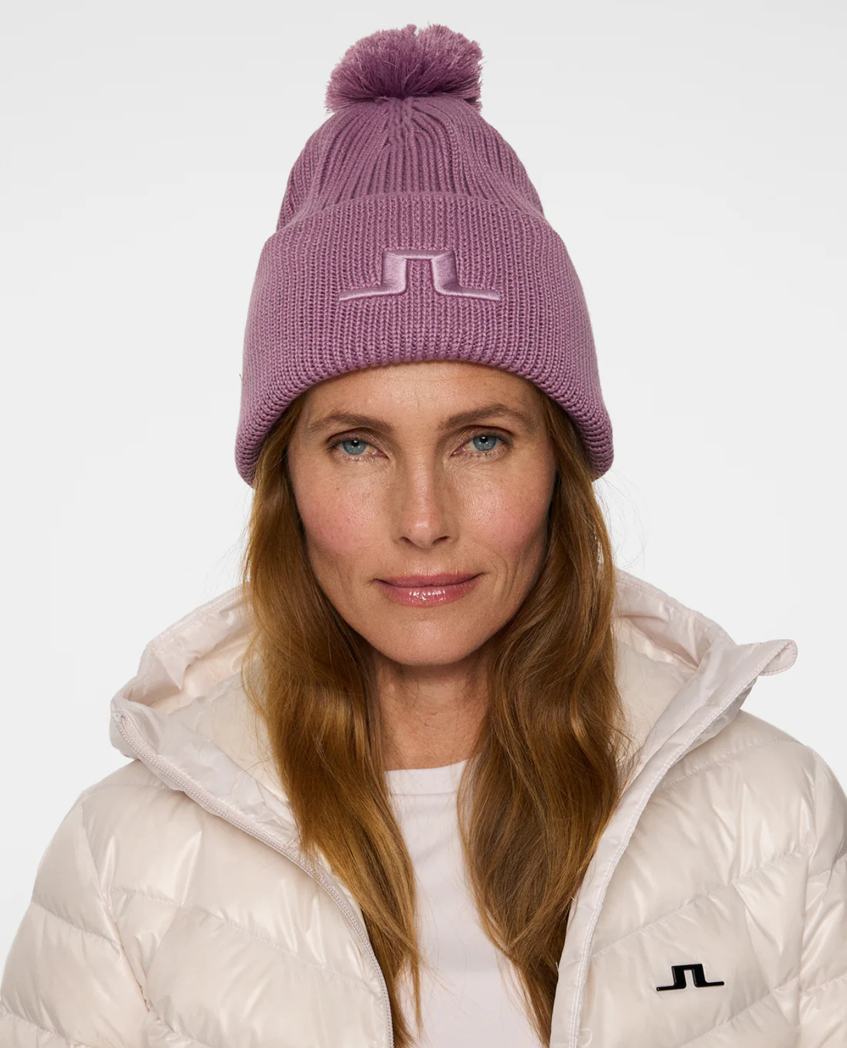 J.Lindeberg Grace Beanie - Very Grape - Alpingaraget