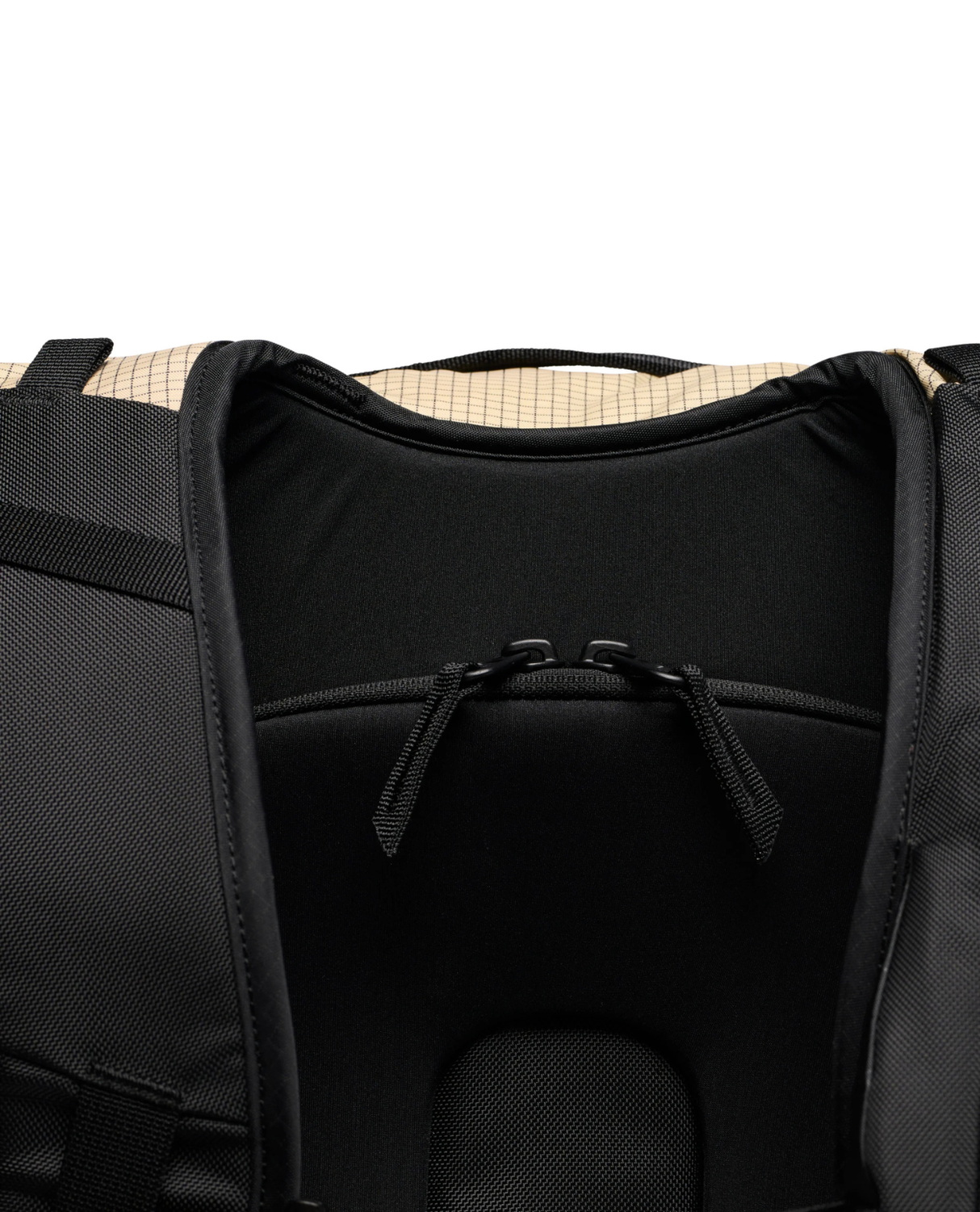 Black Diamond Dawn Patrol 25 Backpack - White Oak