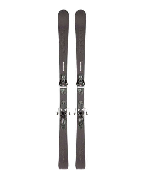 Stöckli Montero AX Orea exklusiva allmountainskidor med Strive 13-bindning visade framifrån.
