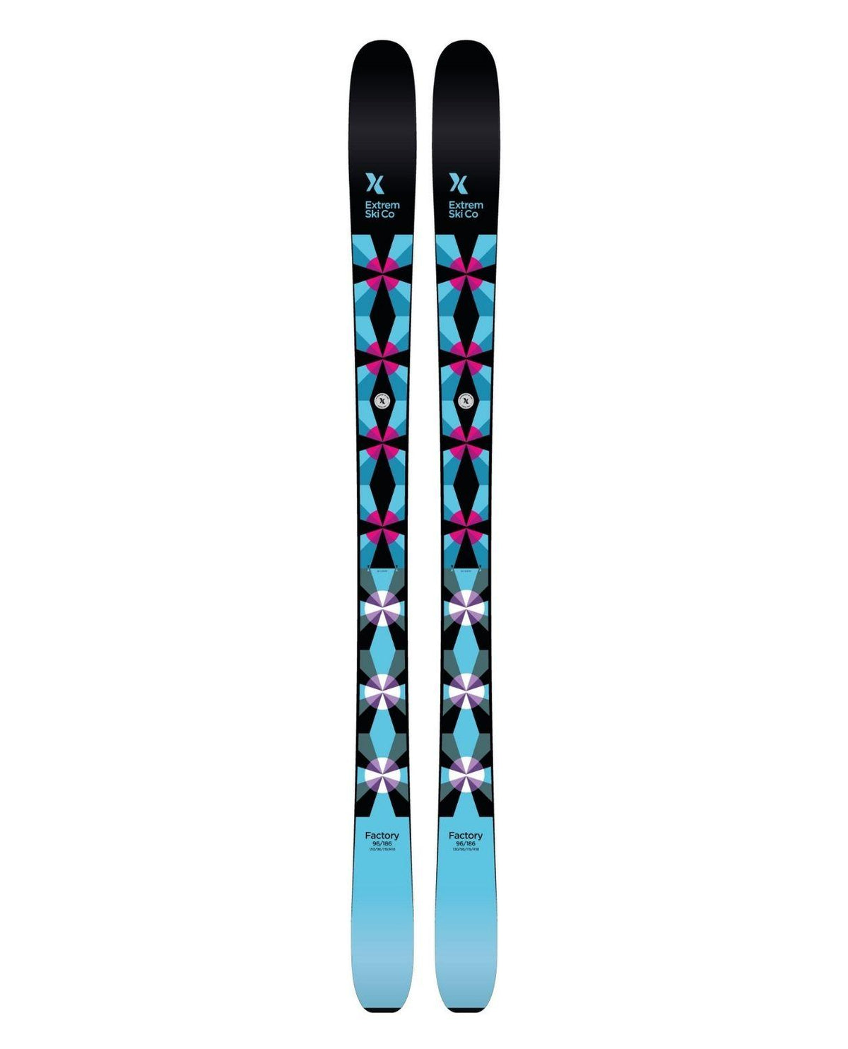 Extrem Ski Co Factory 96 allmountainskidor i svart med färgstarkt mönster.