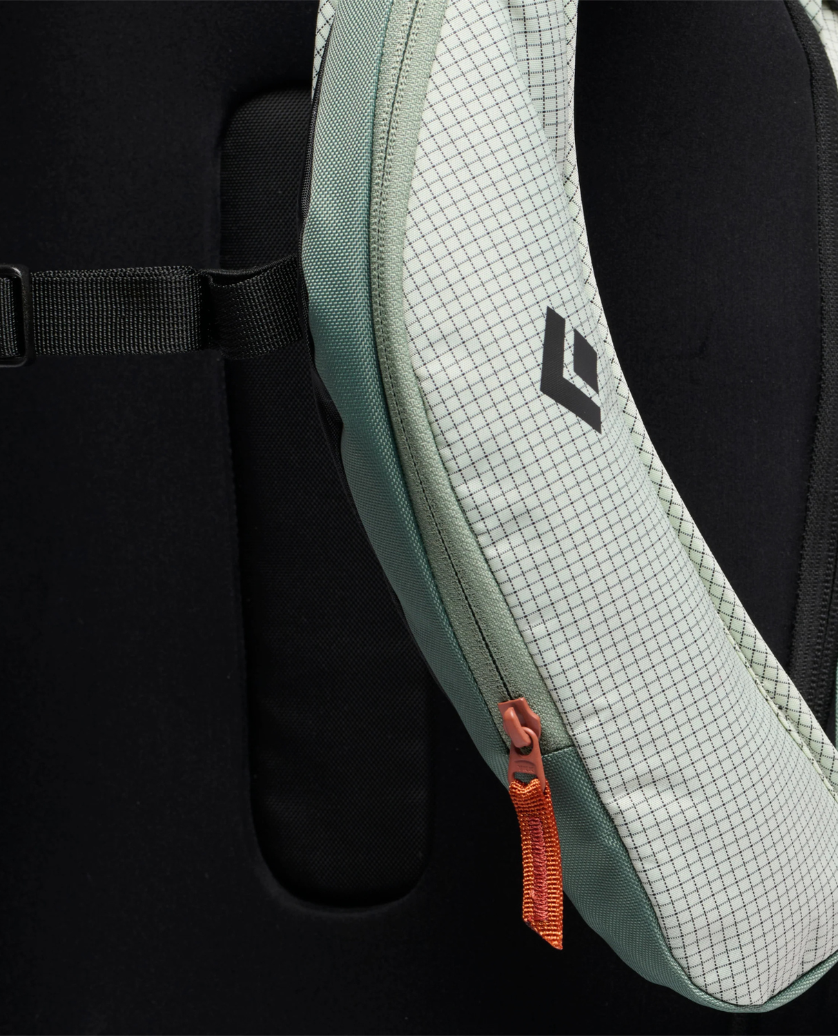 Black Diamond Dawn Patrol 25 Backpack - Foam Green