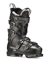 Tecnica Mach1 LV 95 TD2 dam-alpinpjäxa i svart färg med fyra spännen och justerbar powerstrap.