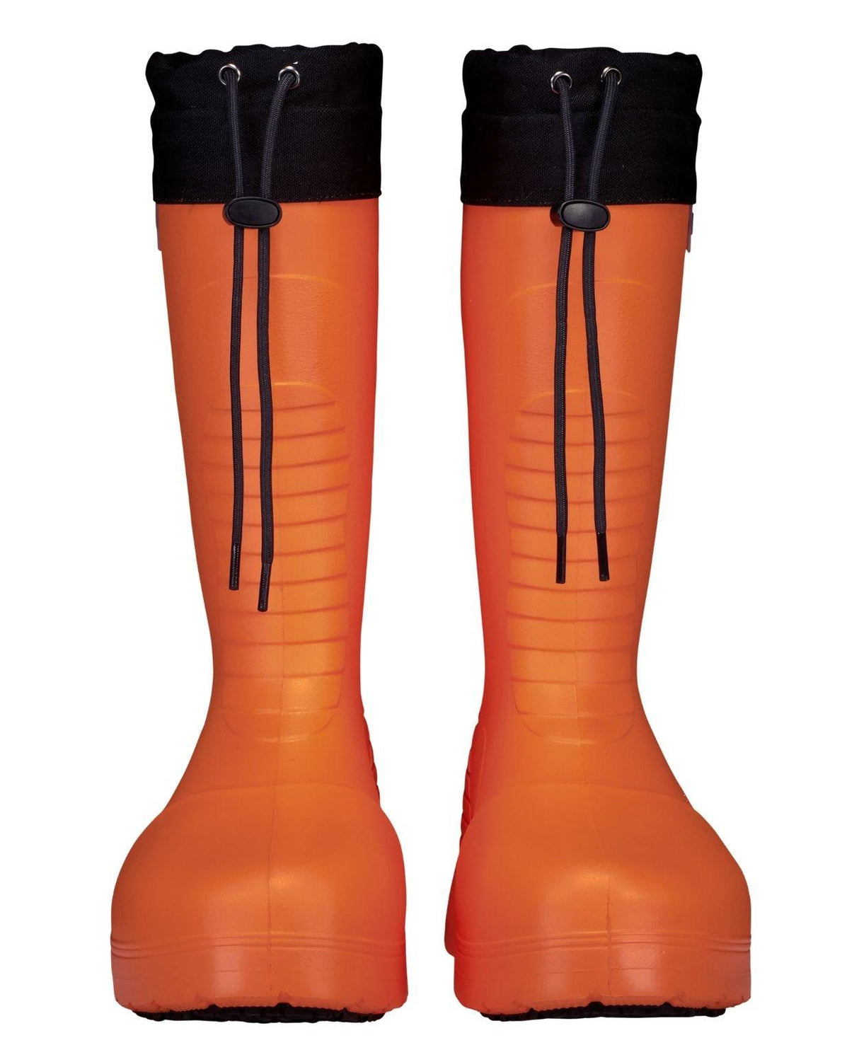 FUBUKI Niseko 3.0 i orange färg med svarta snölås framifrån. Varma och lätta vinterstövlar för skidåkare och vintermiljöer.