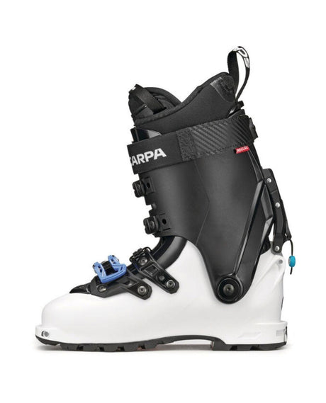 Scarpa GEA toppturspjäxa i vitt och svart med blå detaljer