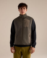 Arc'teryx Covert Vest Men i färgen Mongoose Heather, en mångsidig fleeceväst för herrar.