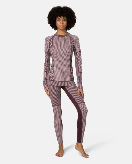 Kari Traa Smekker Long Sleeve - Cocoa Powder i merinoull på modell