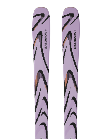 Salomon QST 94 allmountainskidor i lila och svart färg med lekfull design från Alpingaraget