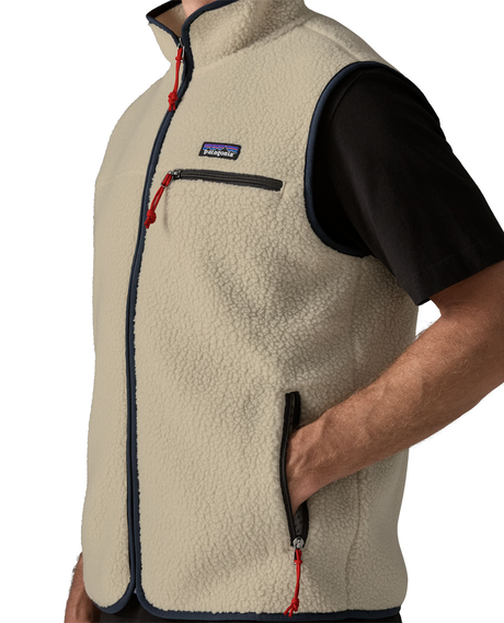 Patagonia Retro Pile Vest Men i färgen Pelican beige för herr på Alpingaraget
