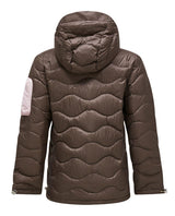 Peak Performance Helium Utility Down Hood Jacket Women bakifrån i färgen Terrain Tan/Mountain Blush.