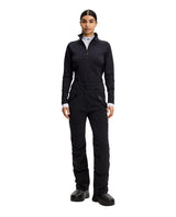 J.Lindeberg Solene Pant Women - Svart skidbyxa för damer i modellens outfit.