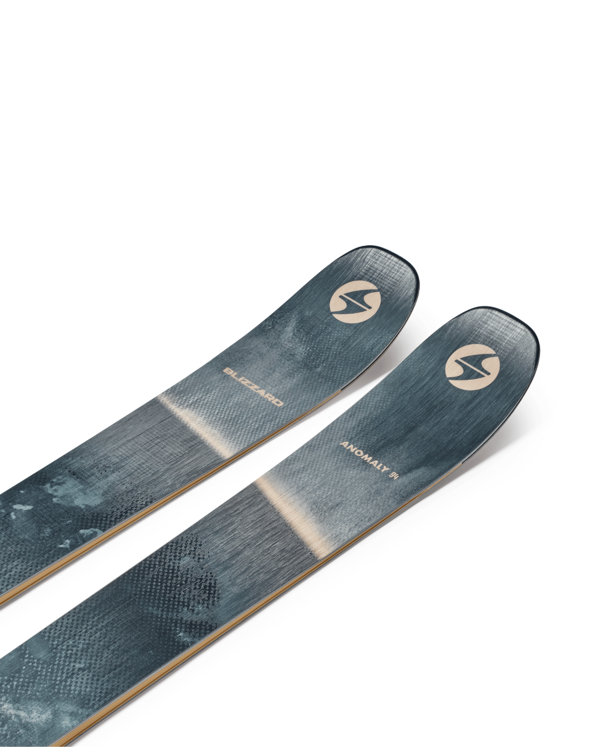 Blizzard Anomaly 94 26/27 allmountainskidor med grön och guldig design mot vit bakgrund.