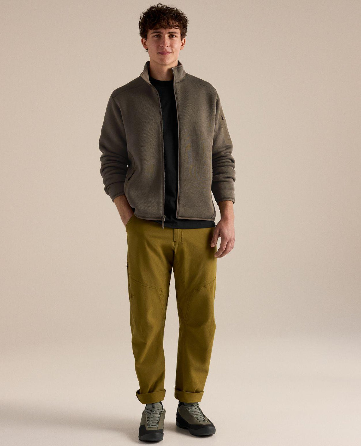 Arc'teryx Covert Cardigan Men Mongoose Heather - Mellanlager för herrar - Alpingaraget