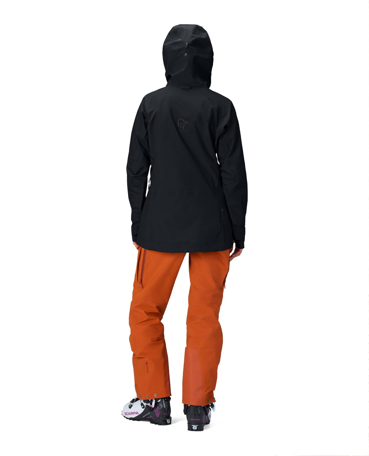 Norrøna Women Møre Gore-Tex Jacket – Caviar Black  Alpingaraget