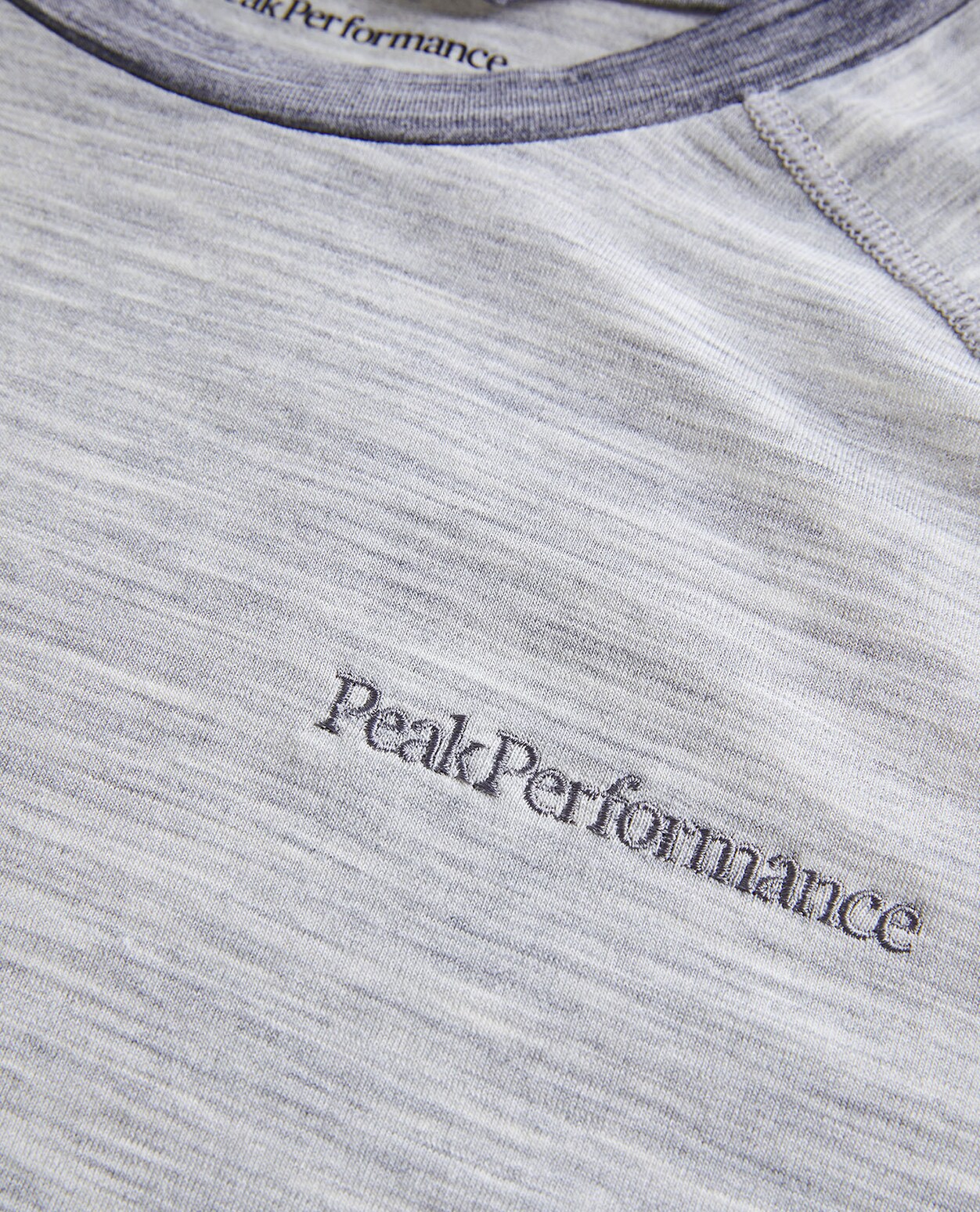 Peak Performance M Magic Crew Med Grey Melange Grey
