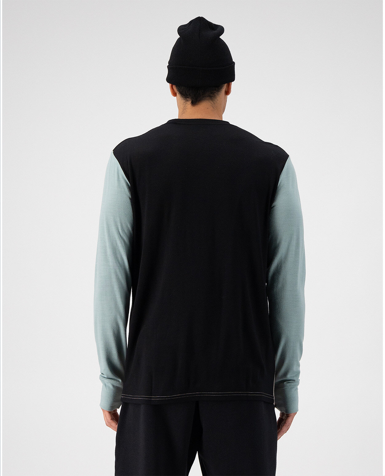 Mons Royale Men Yotei Merino LS Dew/Cinder/Black